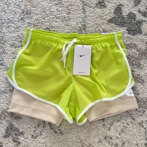 Nike Girls' Dri-FIT Tempo 2-in-
1 Training Shorts - Size M
